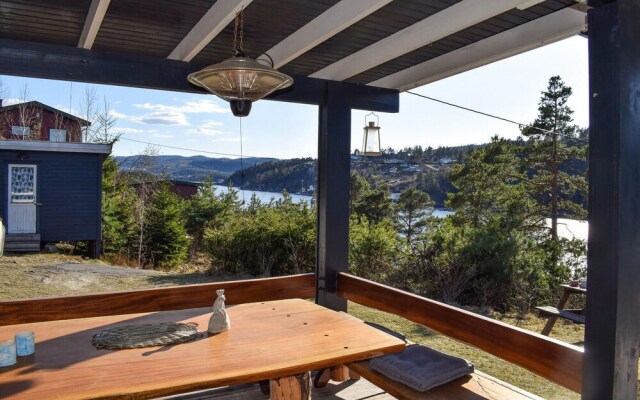 Stunning Home in Drøbak With 3 Bedrooms and Wifi