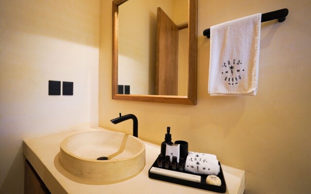 Casa Borka LUXURY FULLY FURNISHED BEACH CONDOS WITH POOL