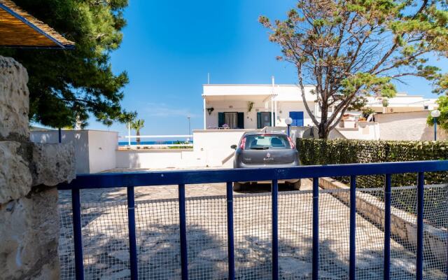 Balconcino Sul Mare