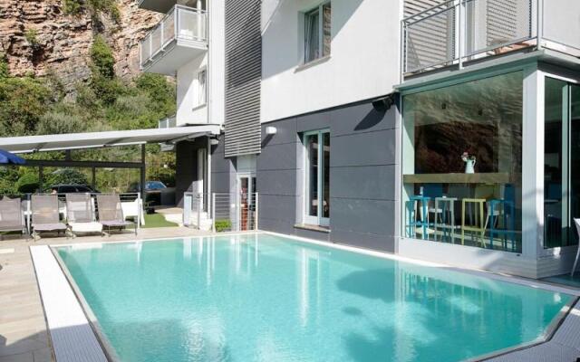 Hi Hotels Torbole Pool & Spa