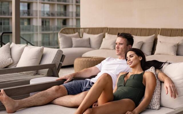 Luxury Sun Berry Residence