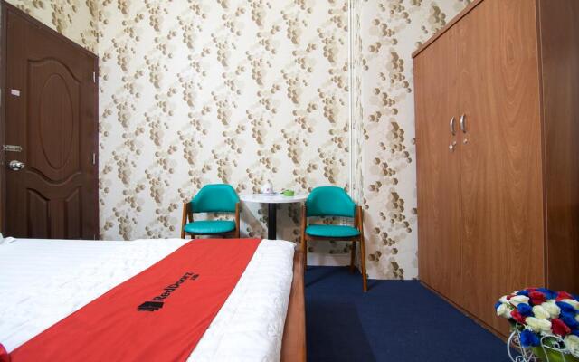 RedDoorz near Tan Son Nhat Airport 3
