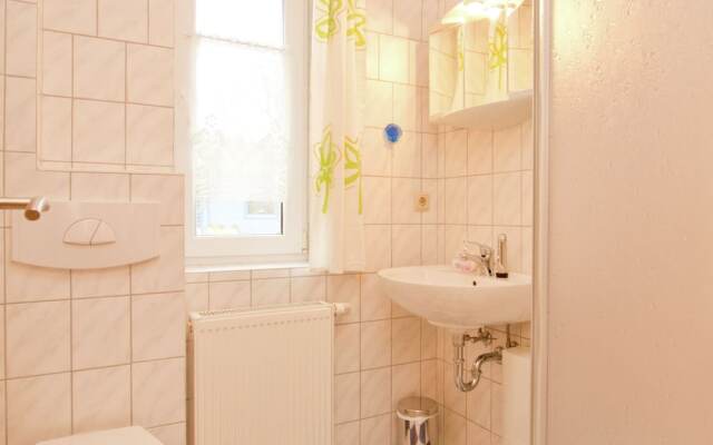 Cheerful Apartment in Wilhelmshof Usedom near Baltic Sea