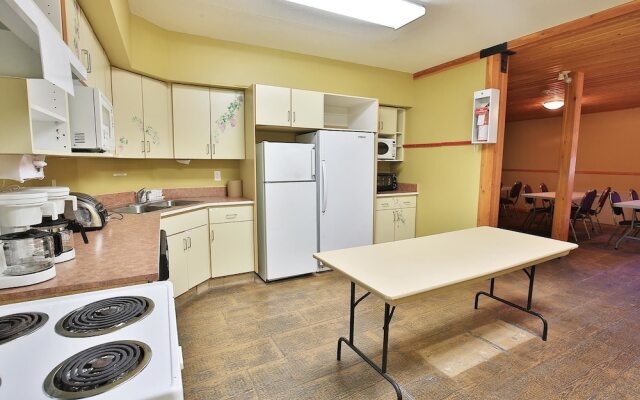 The Apex Mountain Lodge