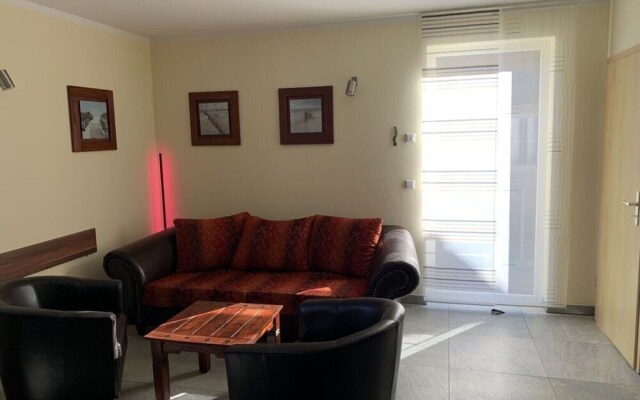 Just Before the Cape, Holiday Home B