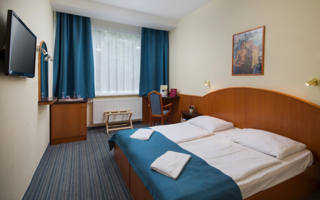 Hotel Benczur