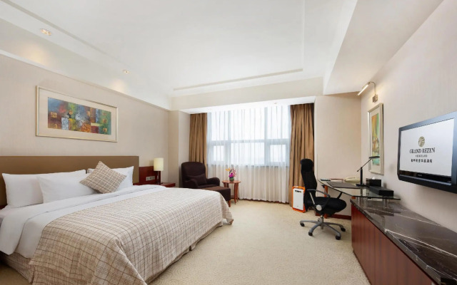 Merryland Traders Hotel