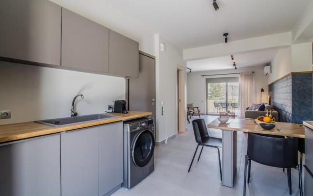 Blue Symphony Suites & Apartments