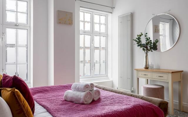 Mayfair Park Lane Lux 2-bedroom Apartment