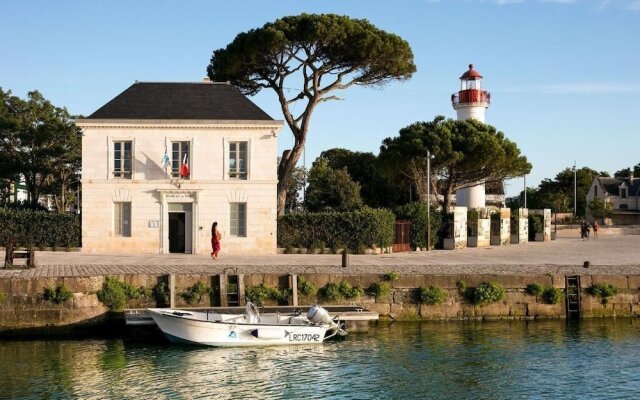 Un Hôtel en Ville