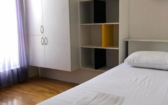 Rooms Dr. Franjo Tuđman - Hostel