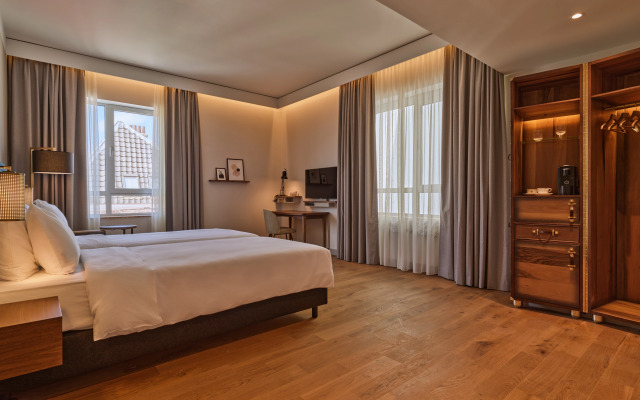 voco The Hague by IHG