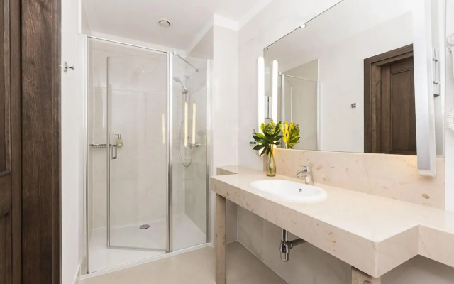 Hotel Szary Residence