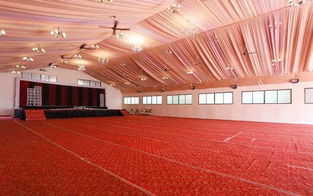 OYO 10671 Hotel Sai Prem