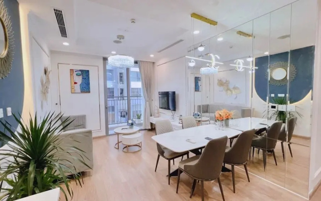 Vinhome Time City Full Service Apartment