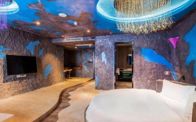 Love Boutique Theme Hotel