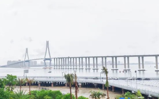 Yifeng Apartment (Wanda Rongsheng Plaza) — 2-star hotel in Zhanjiang