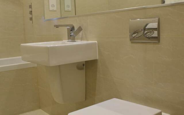 2 Bed Flat In Shadwell