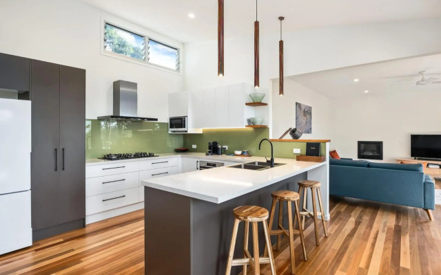 'Mherringa' at Bawley - 31 Tingira Drive