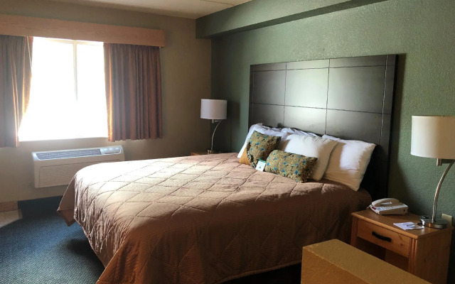Boarders Inn & Suites by Cobblestone Hotels - Fayette