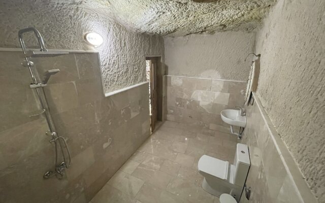 Dede Cave Hotel
