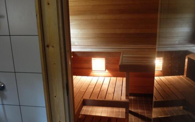 Rommi Holiday Home