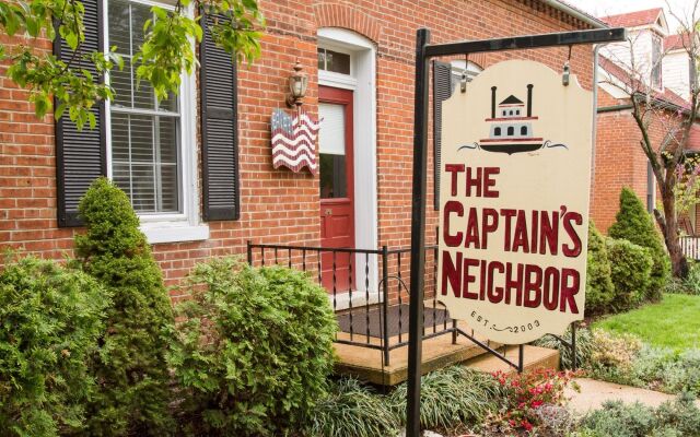 Captain Wohlt Inn Bed & Breakfast