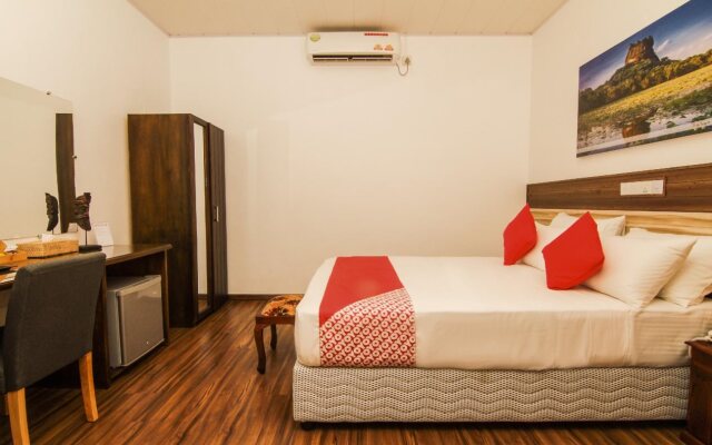 Clove Transit Hotel by OYO Rooms