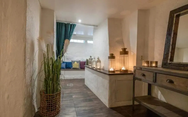 Cosy Vacation Home With Free Breakfast