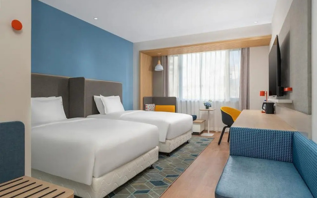 Holiday Inn Express Dangdong City Center by IHG