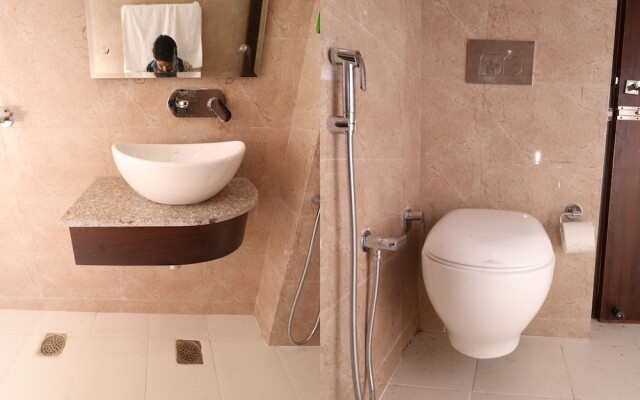 Oyo 37959 Hotel Royal Stay