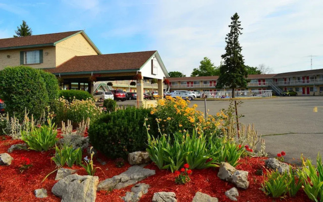 The Rockwell Resort