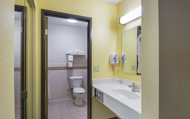 Quality Inn & Suites Harrington - Milford
