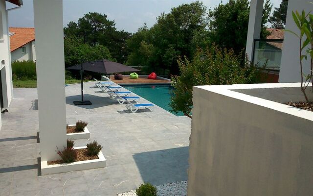 Villa Choriekin Lafitenia Resort