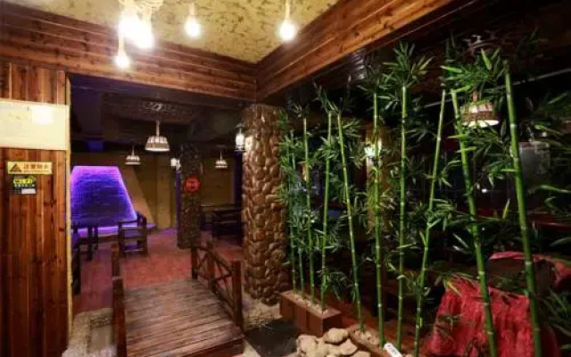 Fengqiuhuang Inn
