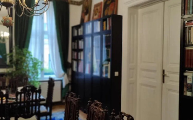 B&B near Castle