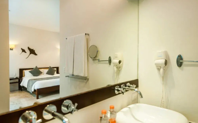 Mak Nuk Village Tulum I - Clothing Optional