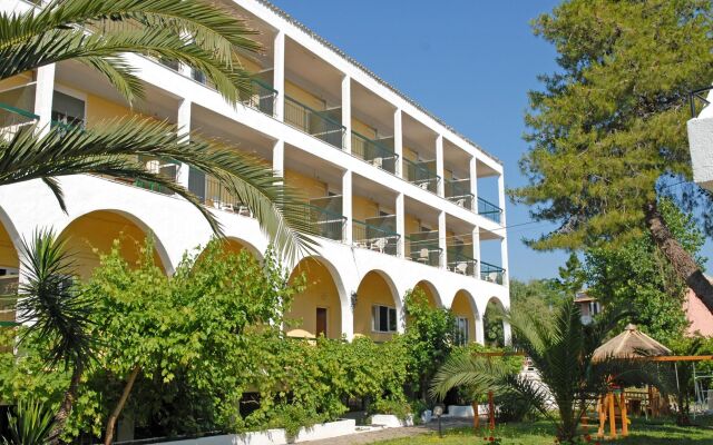 Feakion Hotel