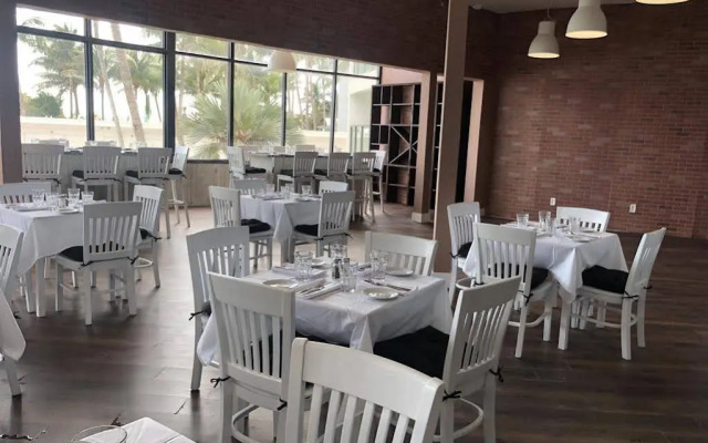 Casablanca by Suarez Condo Hotels