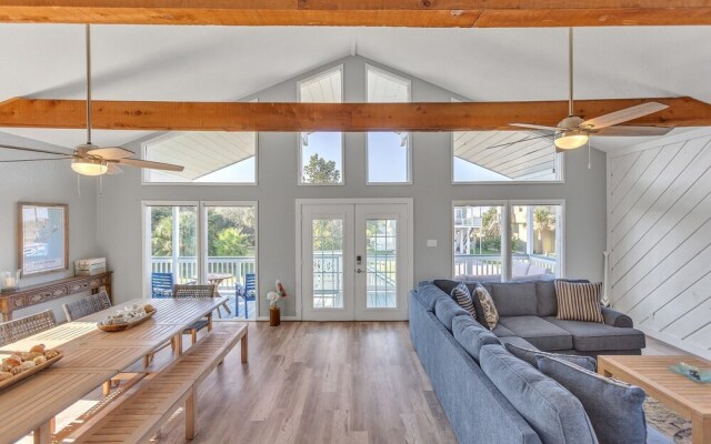 Tequila Little Time 3 Bedroom Home by Redawning