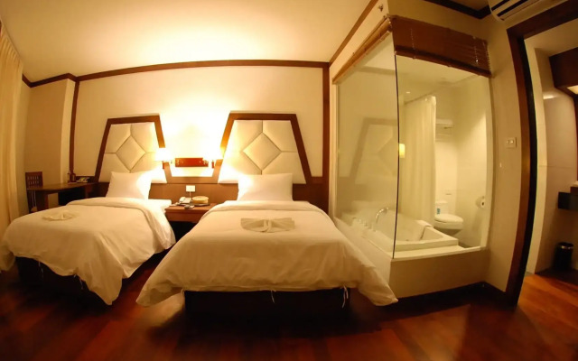 River City Hotel