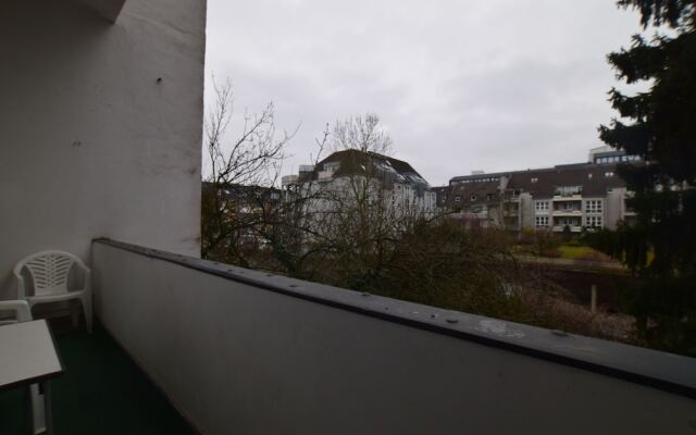 Tolstov-Hotels Large 3,5 Room Apartment