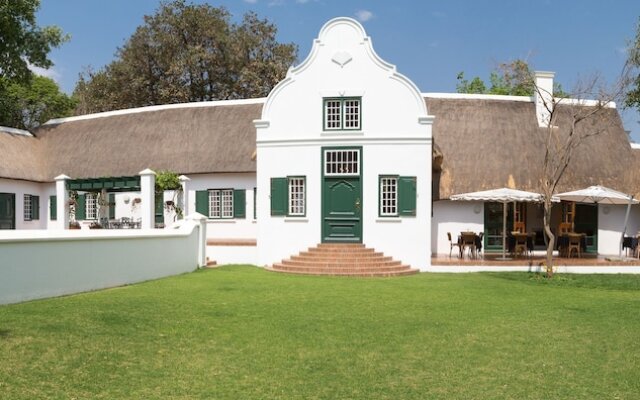 The Gables Suite- Adults Only
