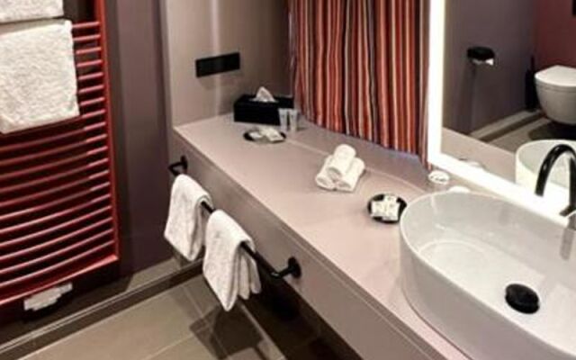 Ottoman Suit Apartment & Hotel