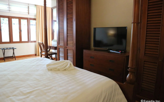 Bravo Resorts - Munting Paraiso