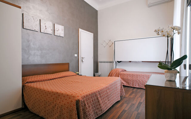 Via Marsaglia rooms