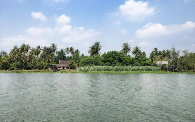 Parn Dhevi Riverside Resort & Spa