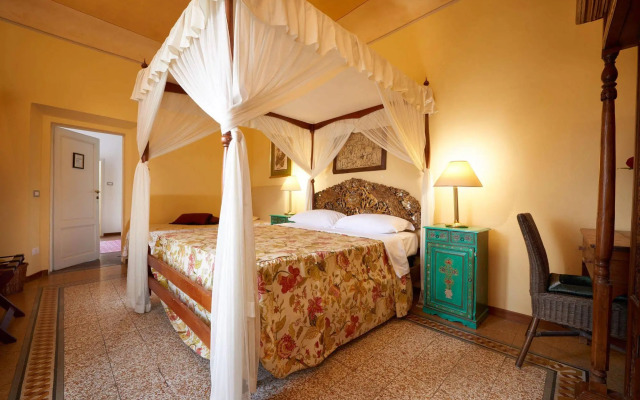 Ape Rosa Relais