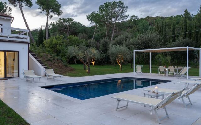 Li-b669-lost0at - Villa Giomoa 8