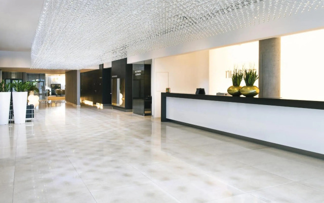 NH Bratislava Gate One